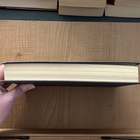 Hardcover novel “Home in Carolina” by Sherryl Woods published by MIRA - Picture 8 of 16